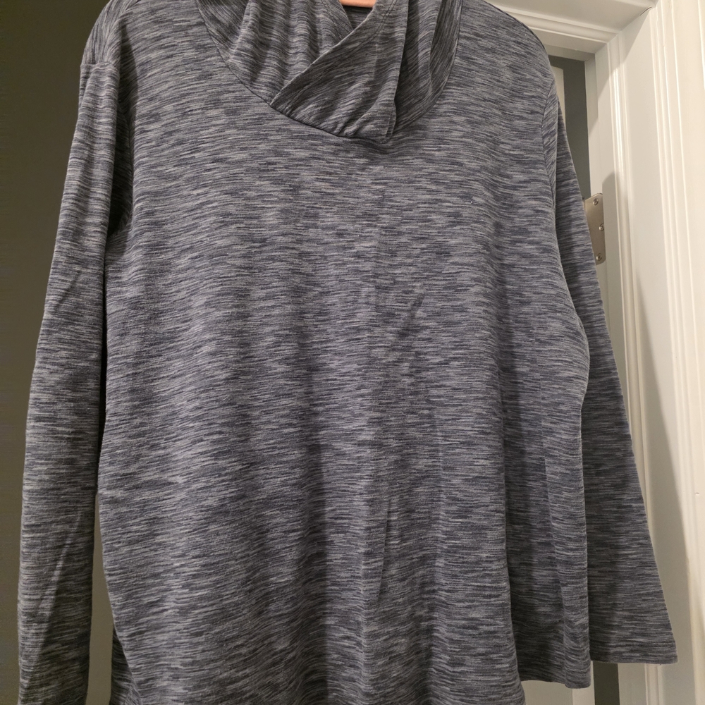 Columbia Hooded Pullover
